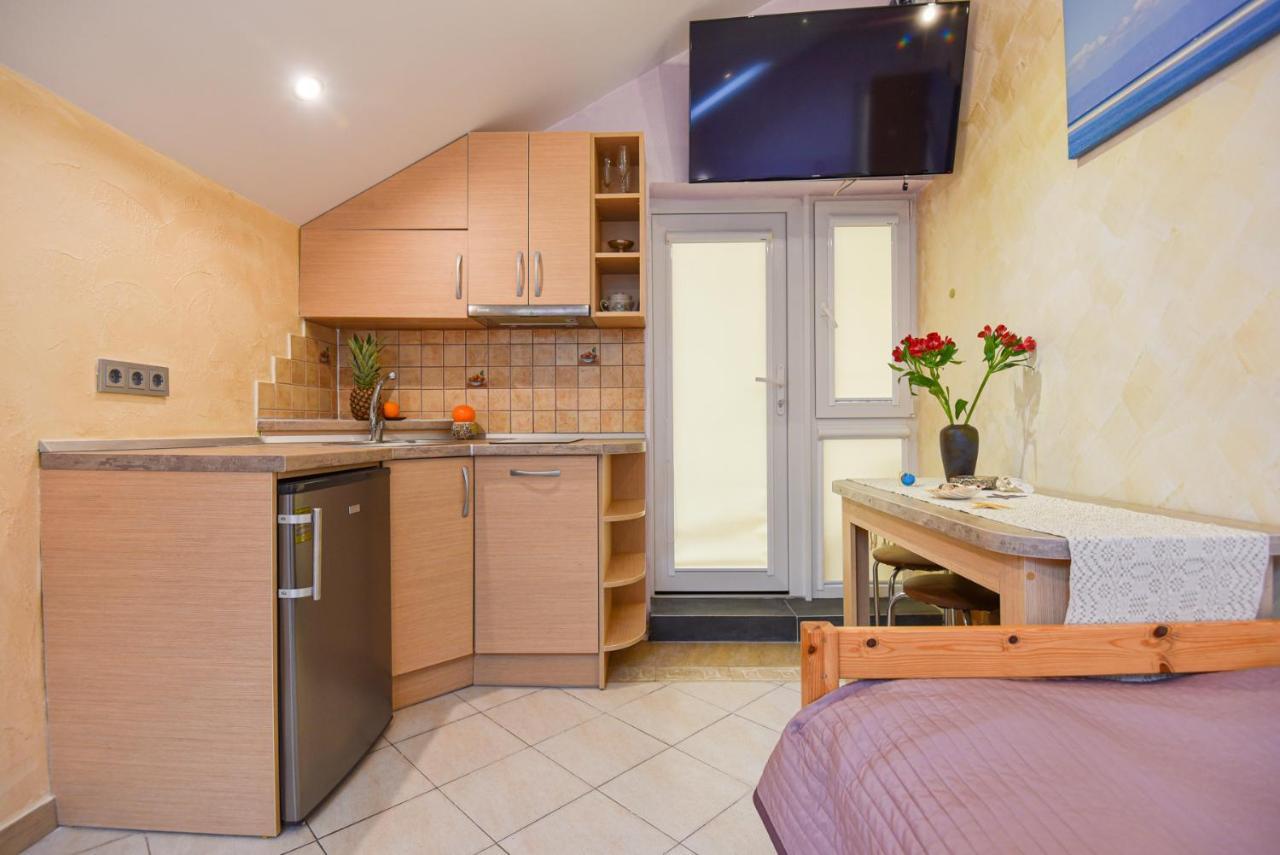 Inkaras Aparthotel พาลังกา ภายนอก รูปภาพ